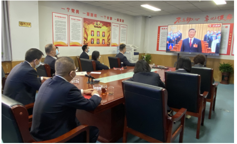 石家庄仲裁委员会组织全体工作人员收听收看习近平总书记在中国共产党第二十次全国 代表大会上的报告