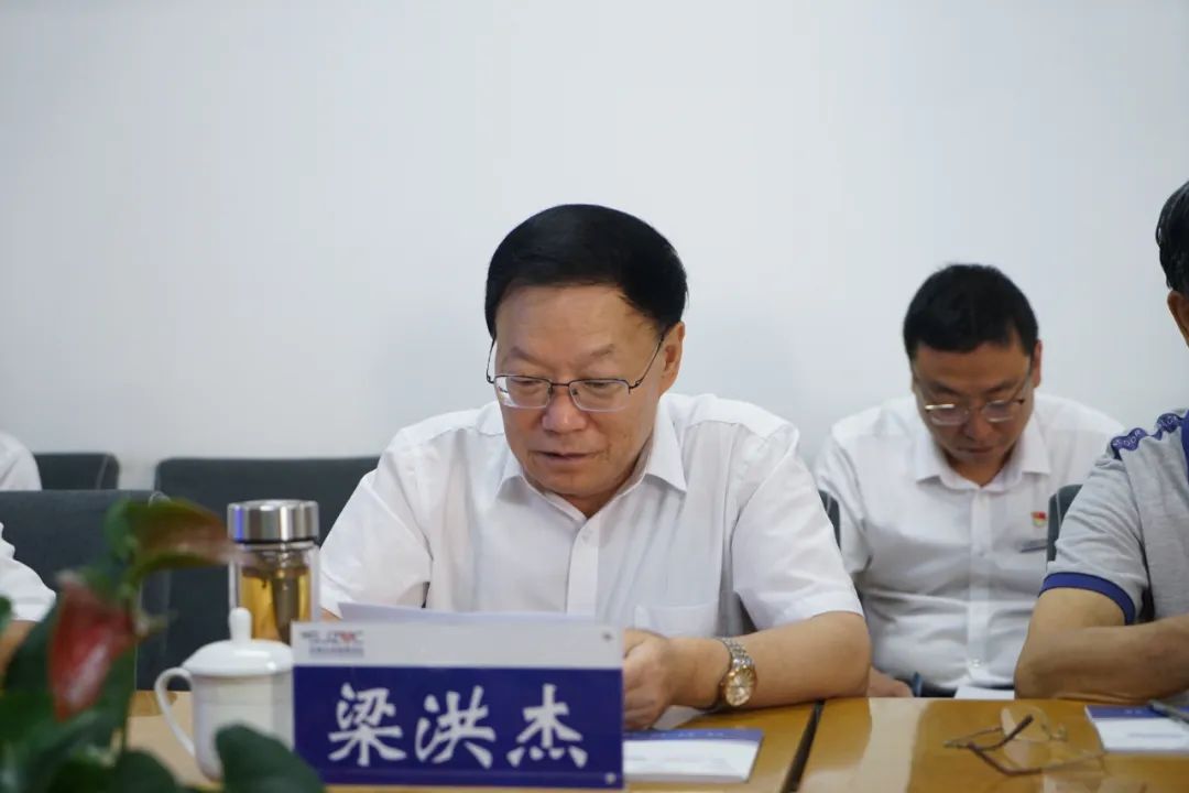 内蒙古自治区司法厅副厅长戴燕一行到石家庄仲裁委员会实地调研考察