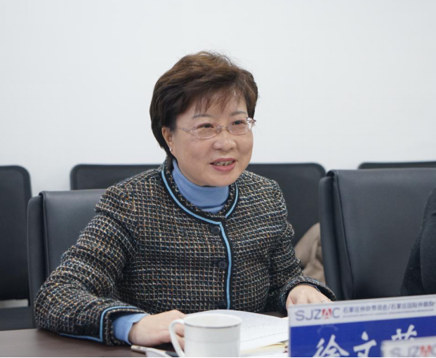 重庆仲裁委员会办公室研究咨询处处长黄河一行到石家庄仲裁委员会考察调研