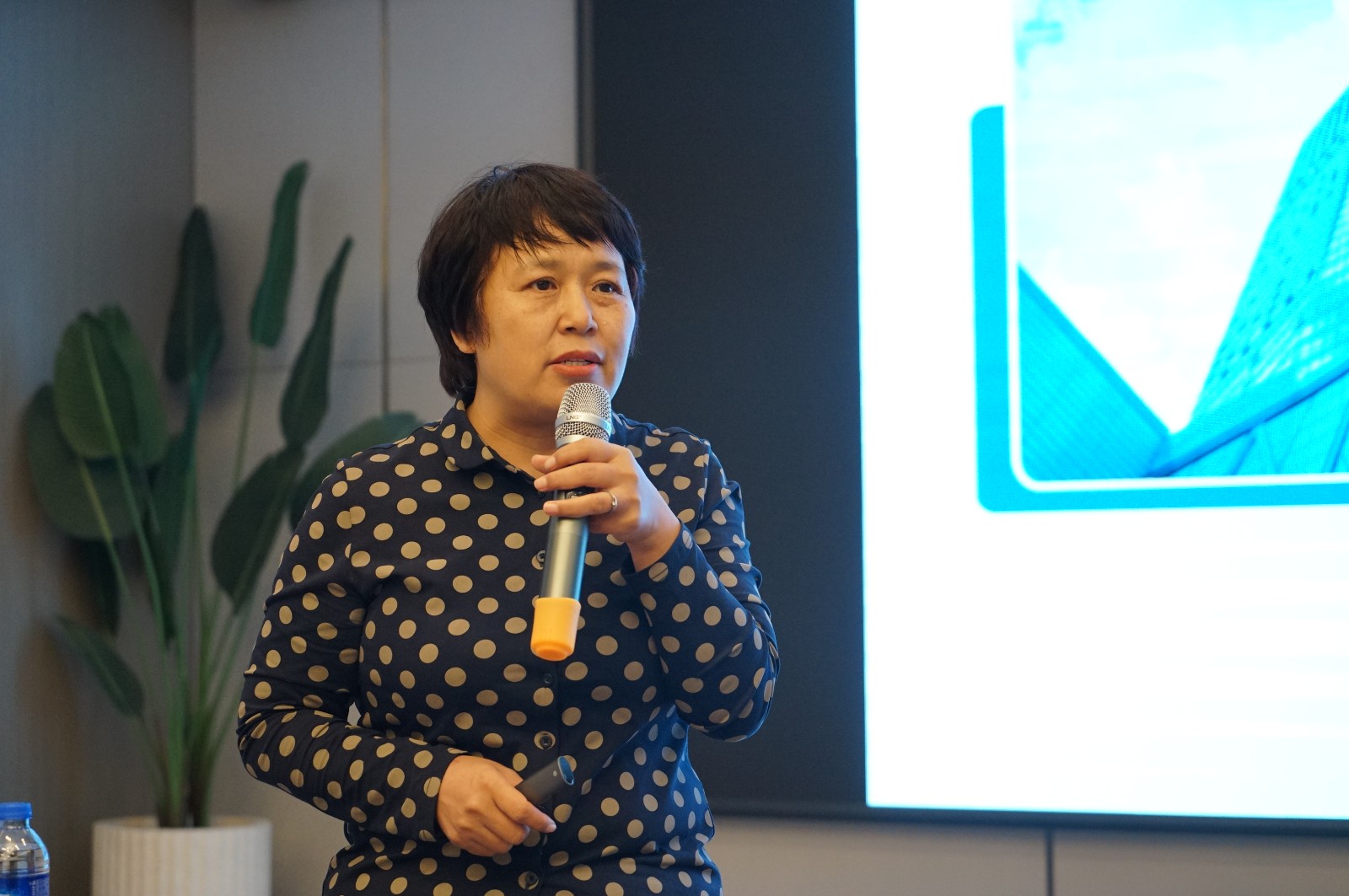 石家庄仲裁委员会开展知识产权宣传周公益宣讲活动
