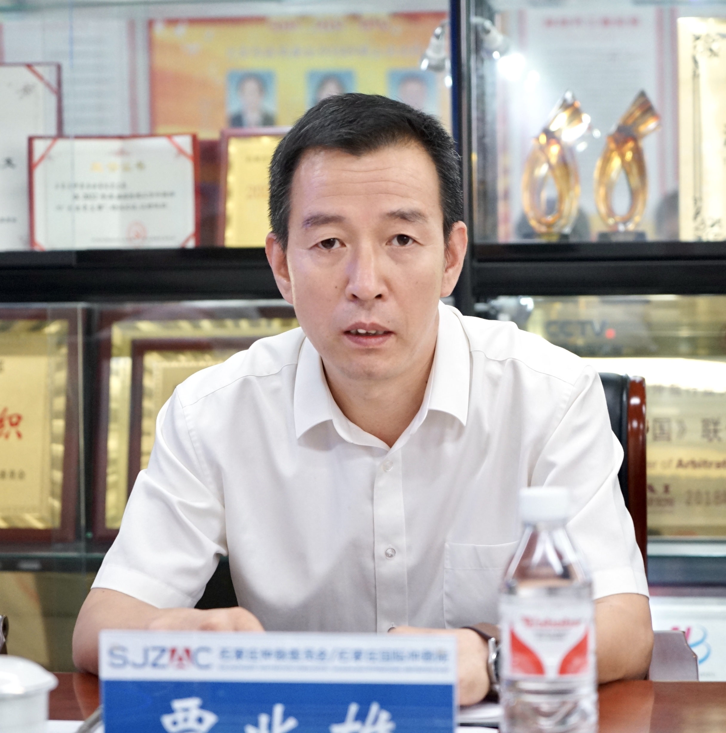 江西省司法厅方桂梅处长一行到石家庄仲裁委员会调研交流